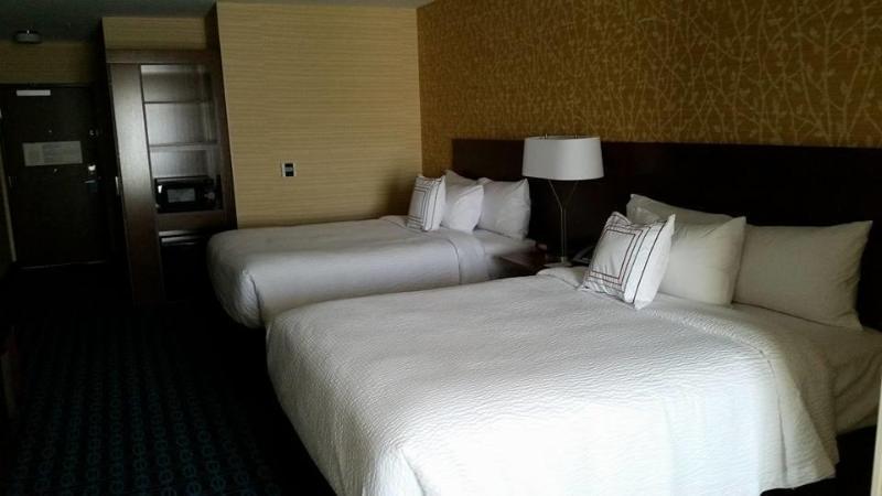 Towneplace Suites By Marriott Detroit Troy Exterior photo